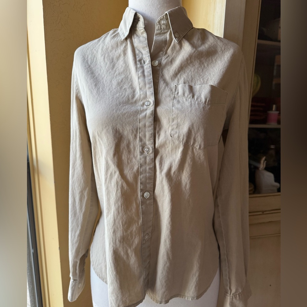 Esprit vintage button down